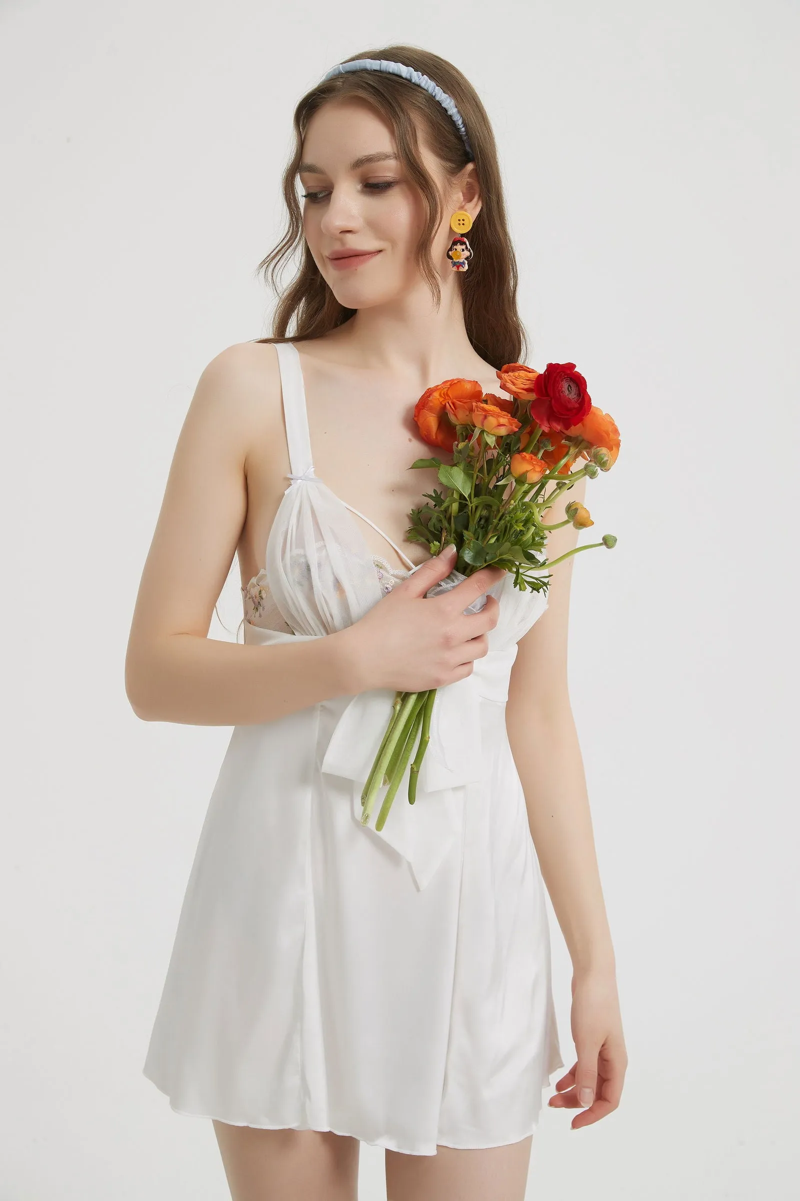 Chic White Satin Bow Tie Babydoll Dress