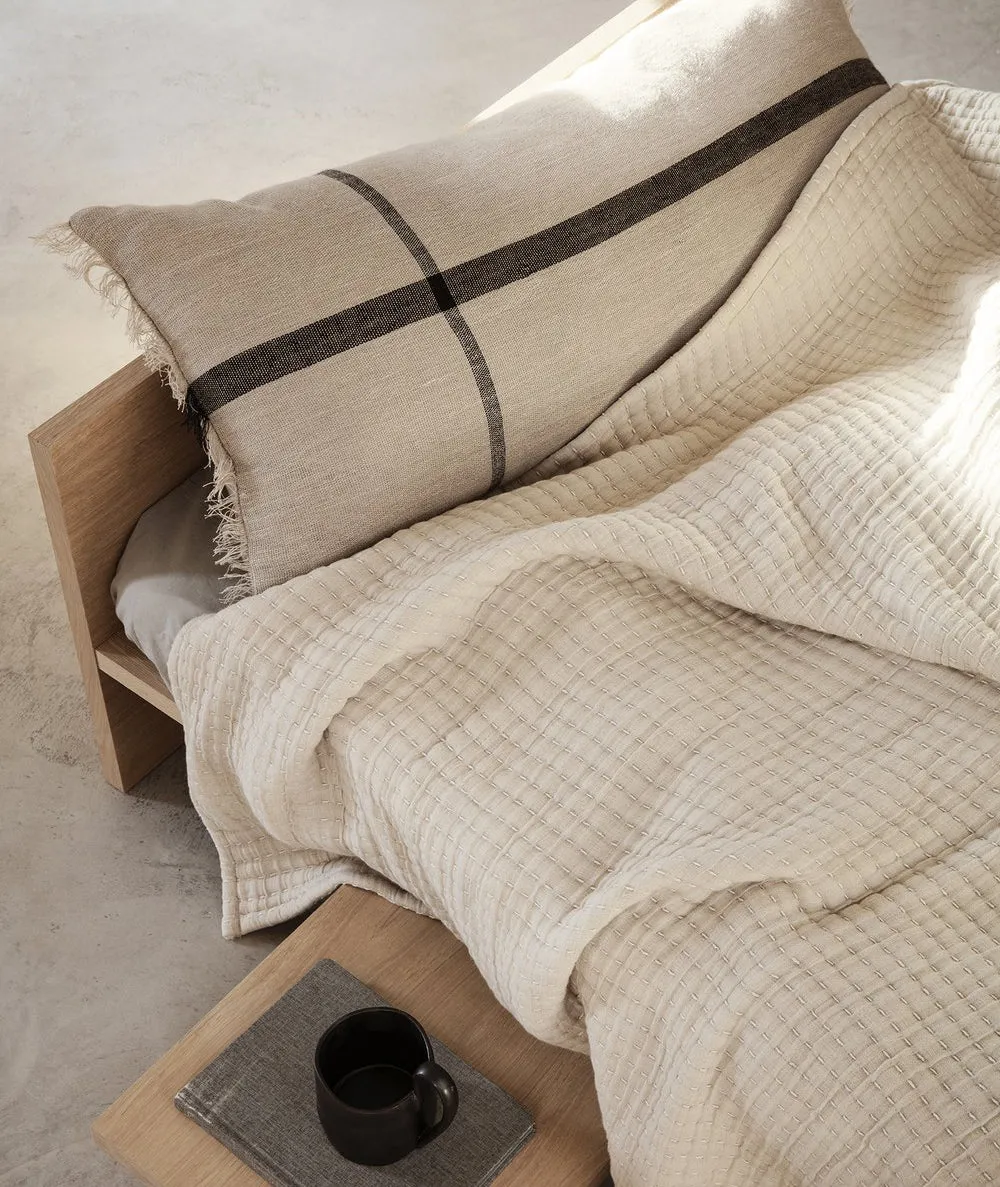 Daze Bedspread