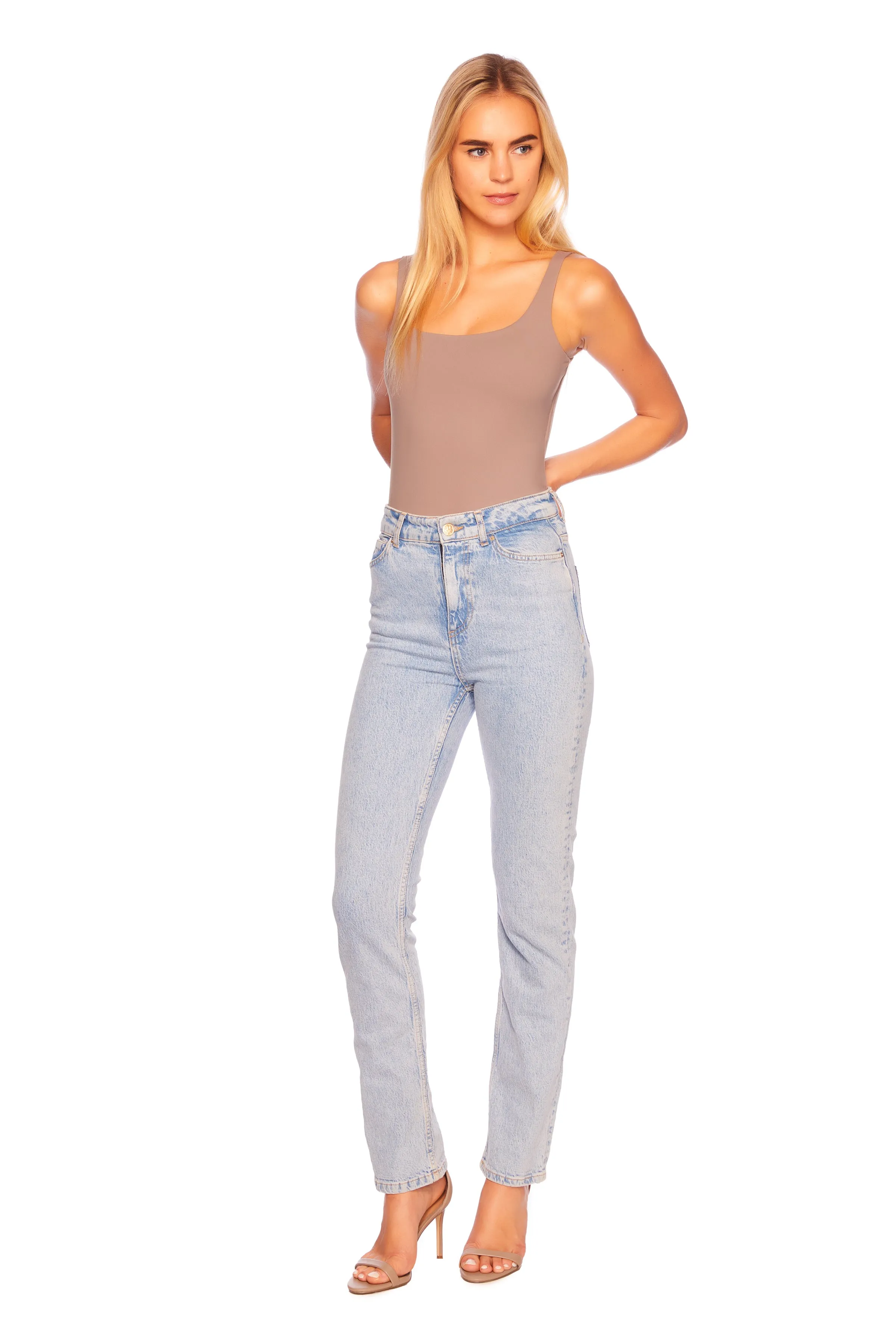 essential everyday tank