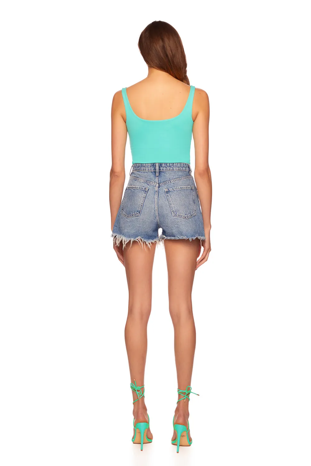 essential everyday tank