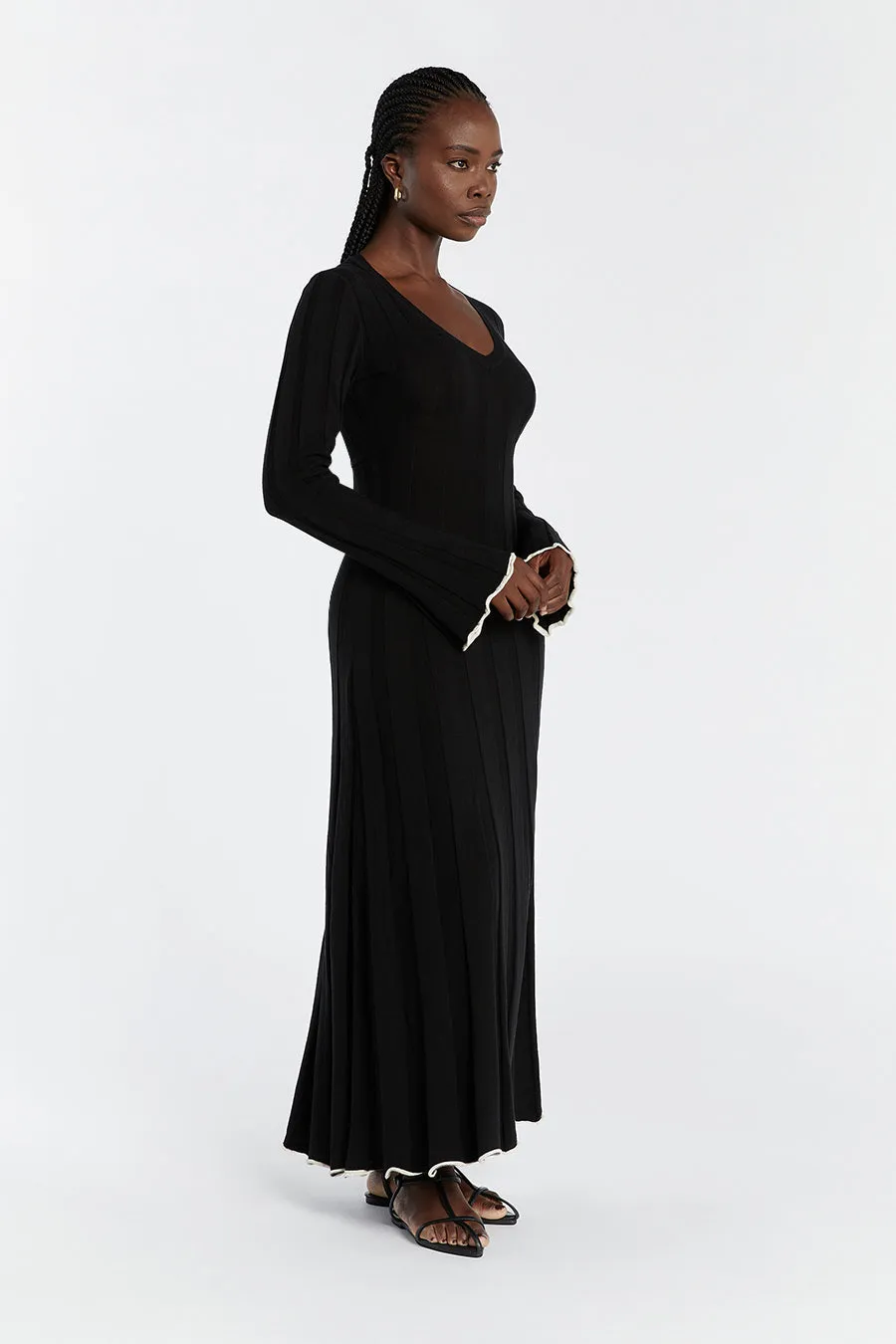 FLORA BLACK V NECK KNIT MIDI DRESS