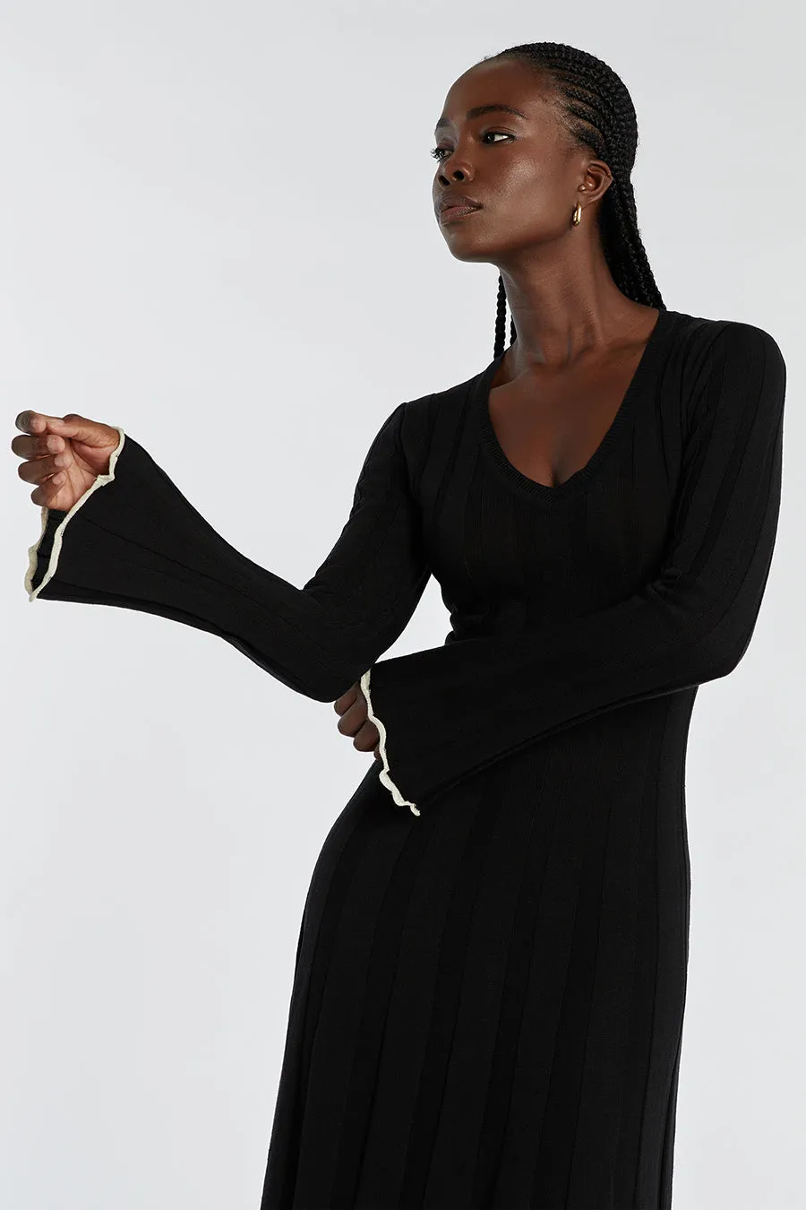 FLORA BLACK V NECK KNIT MIDI DRESS