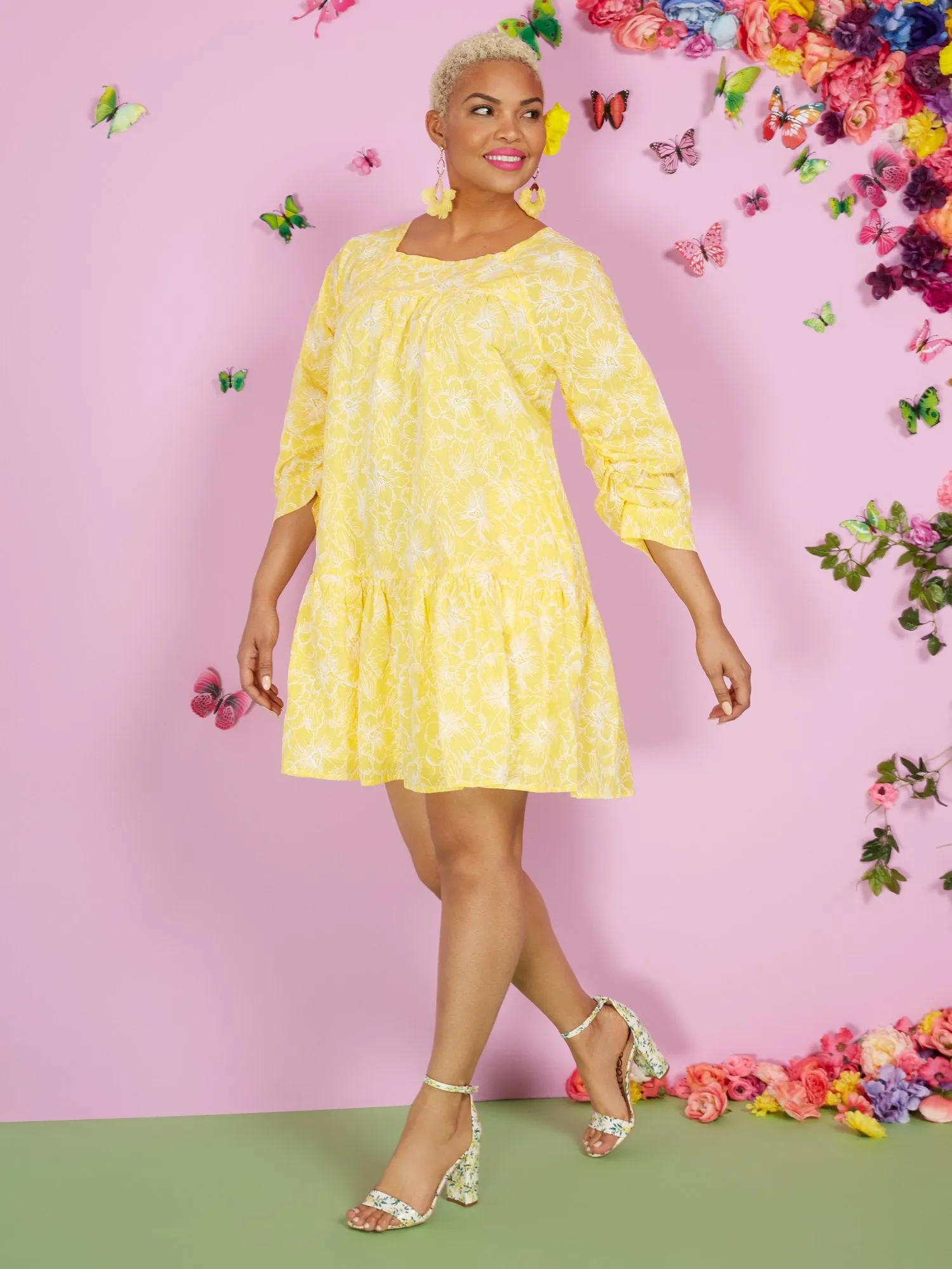 Floral-Print Outline Tiered Babydoll Dress