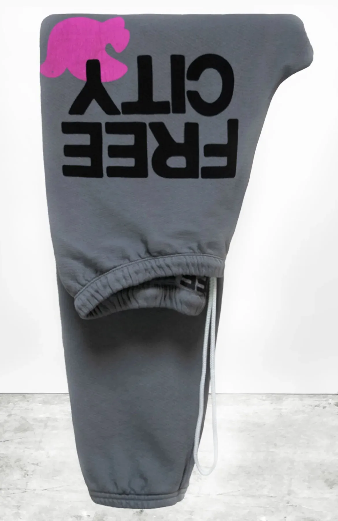 Free City Large Sweatpant-Grey Art
