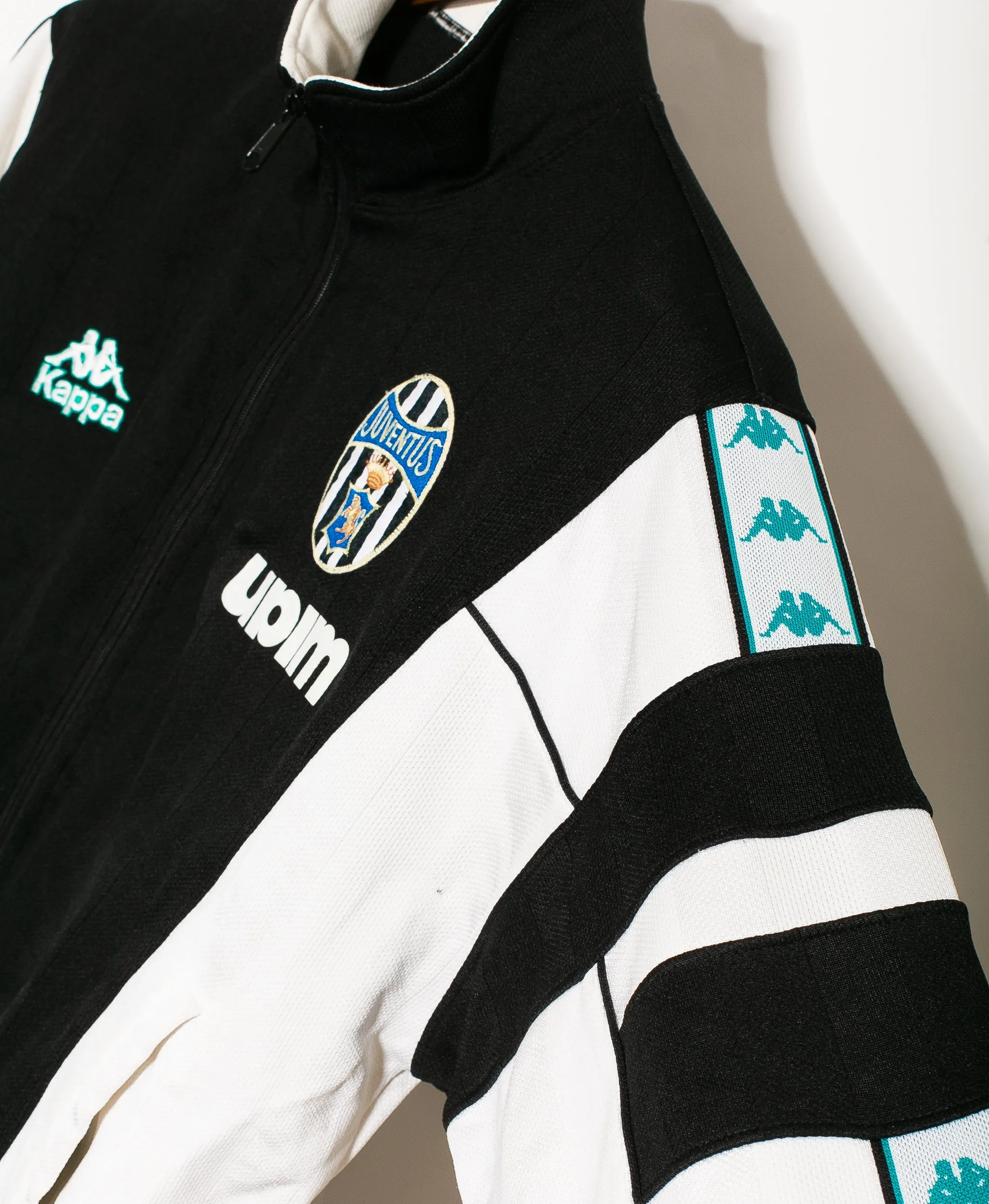 Juventus Vintage Kappa Jacket (S)