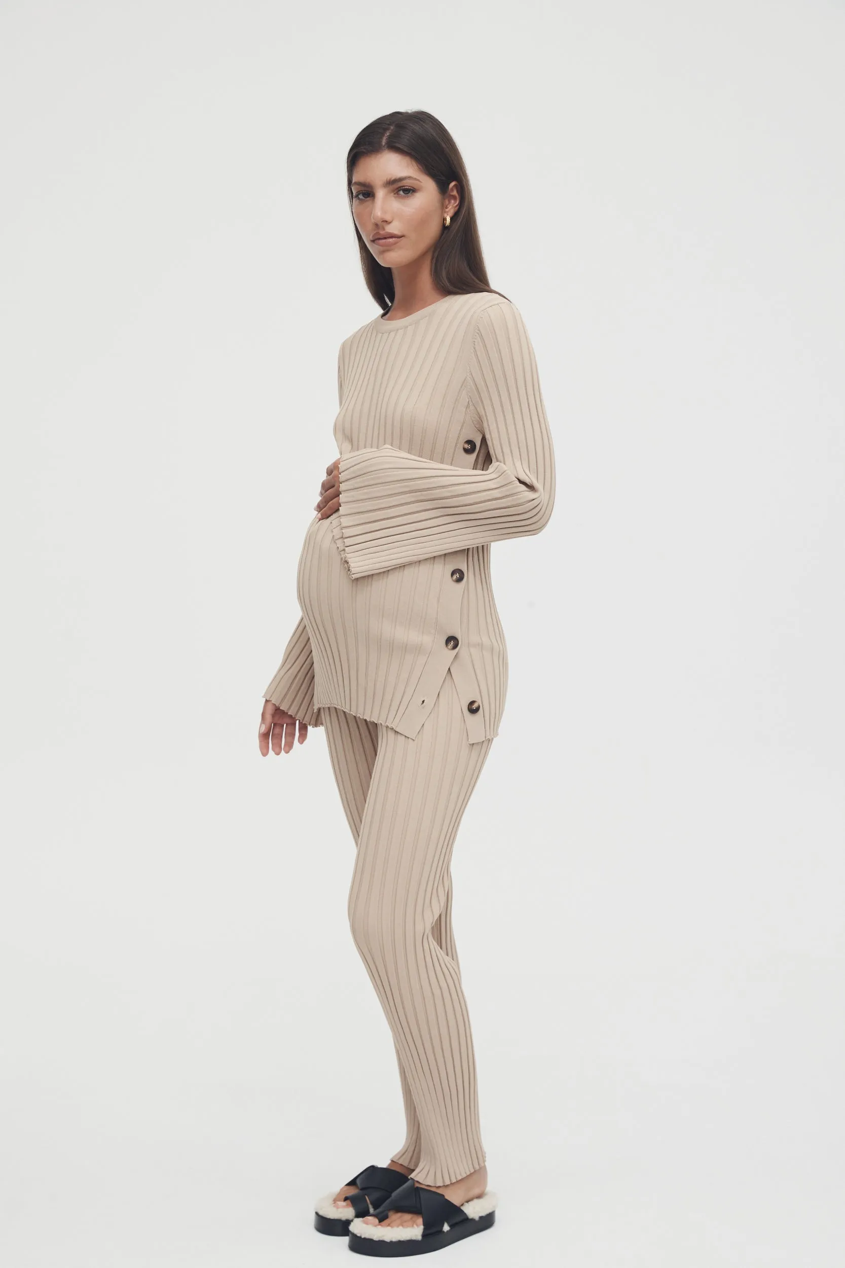 Luxe L/S Button Knit (Latte)