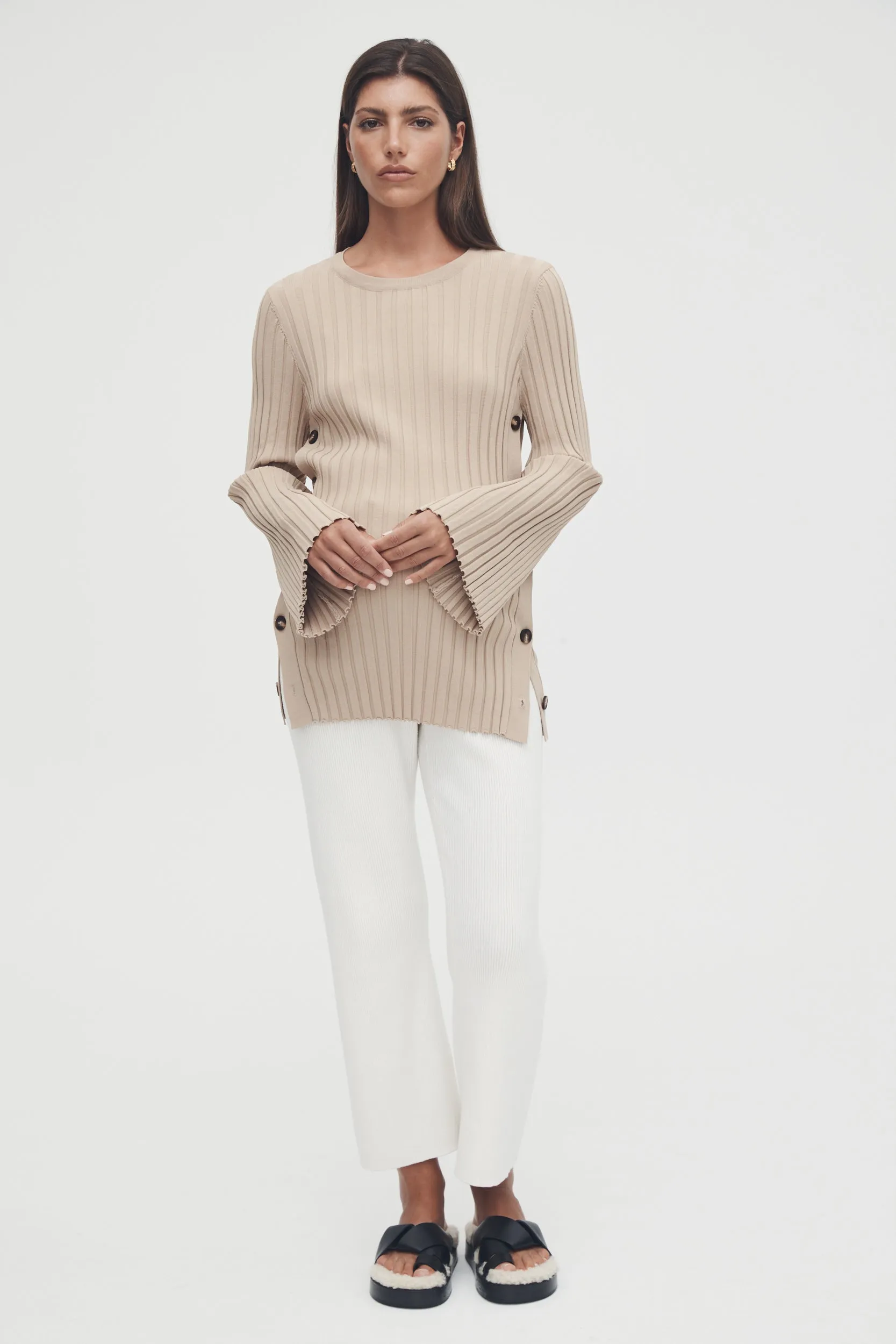 Luxe L/S Button Knit (Latte)