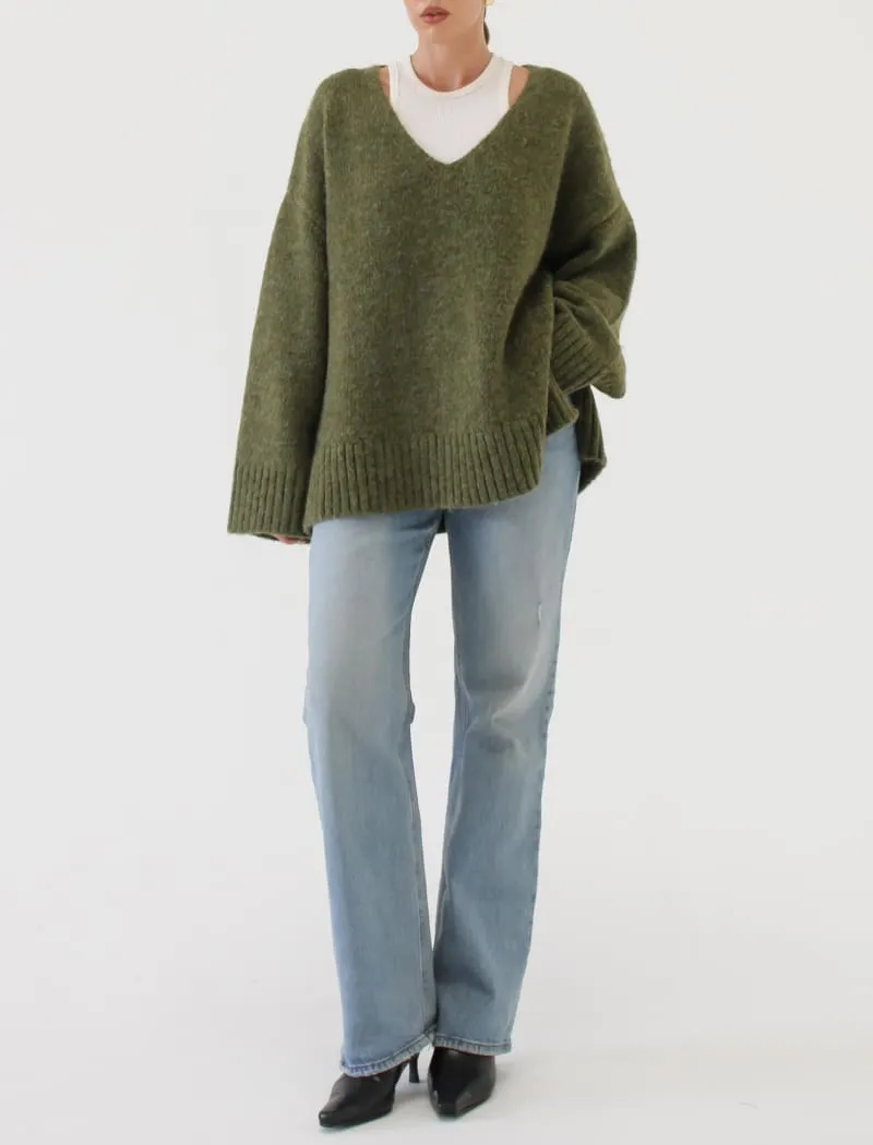 Oxford V-Neck Sweater | Moss