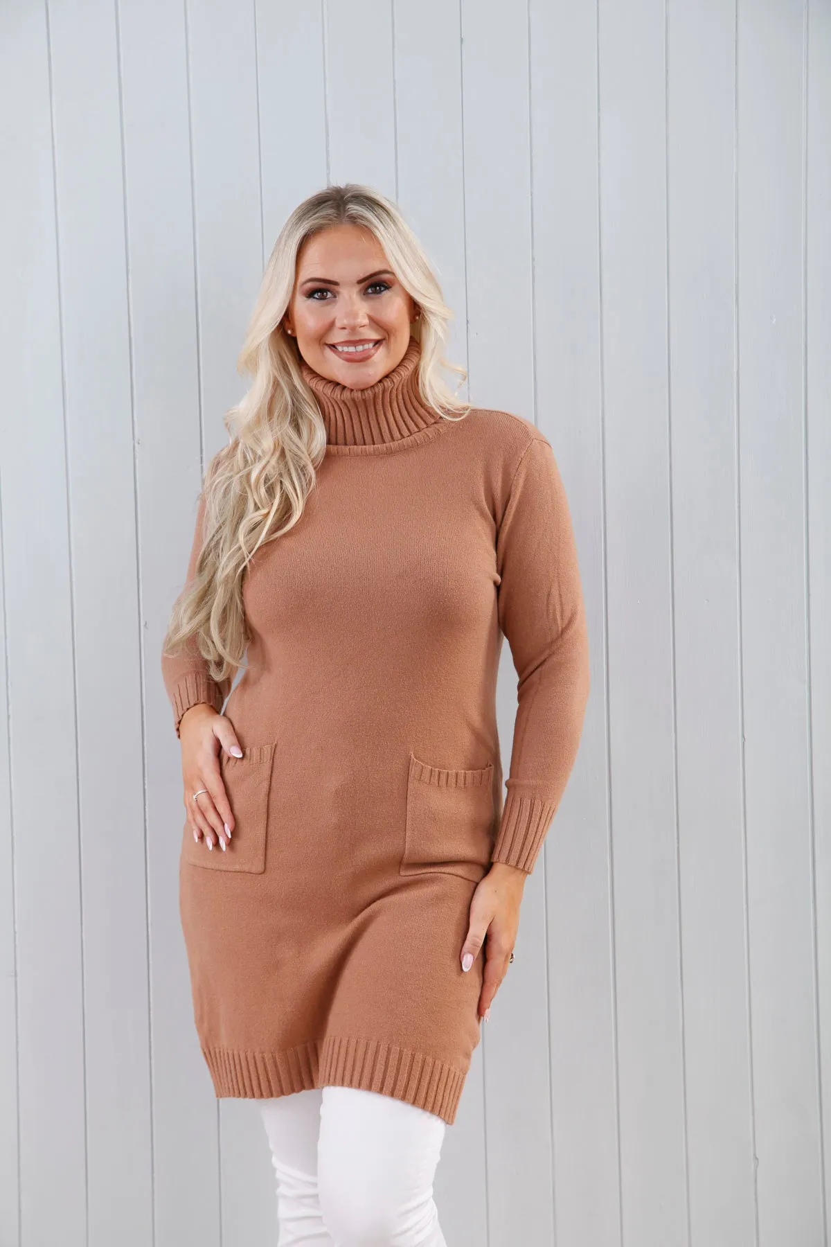 Pocket Knit Dress Camel