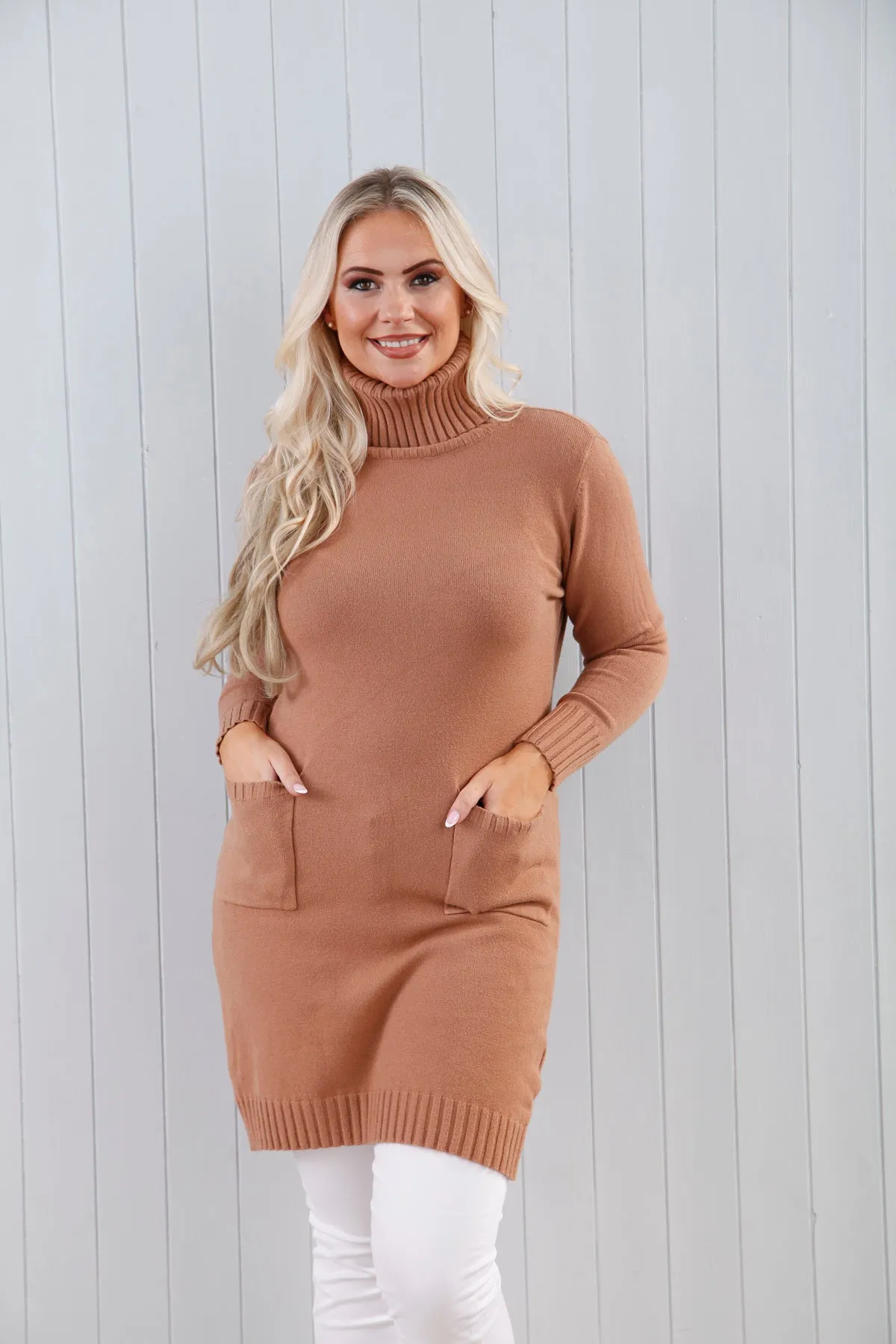Pocket Knit Dress Camel