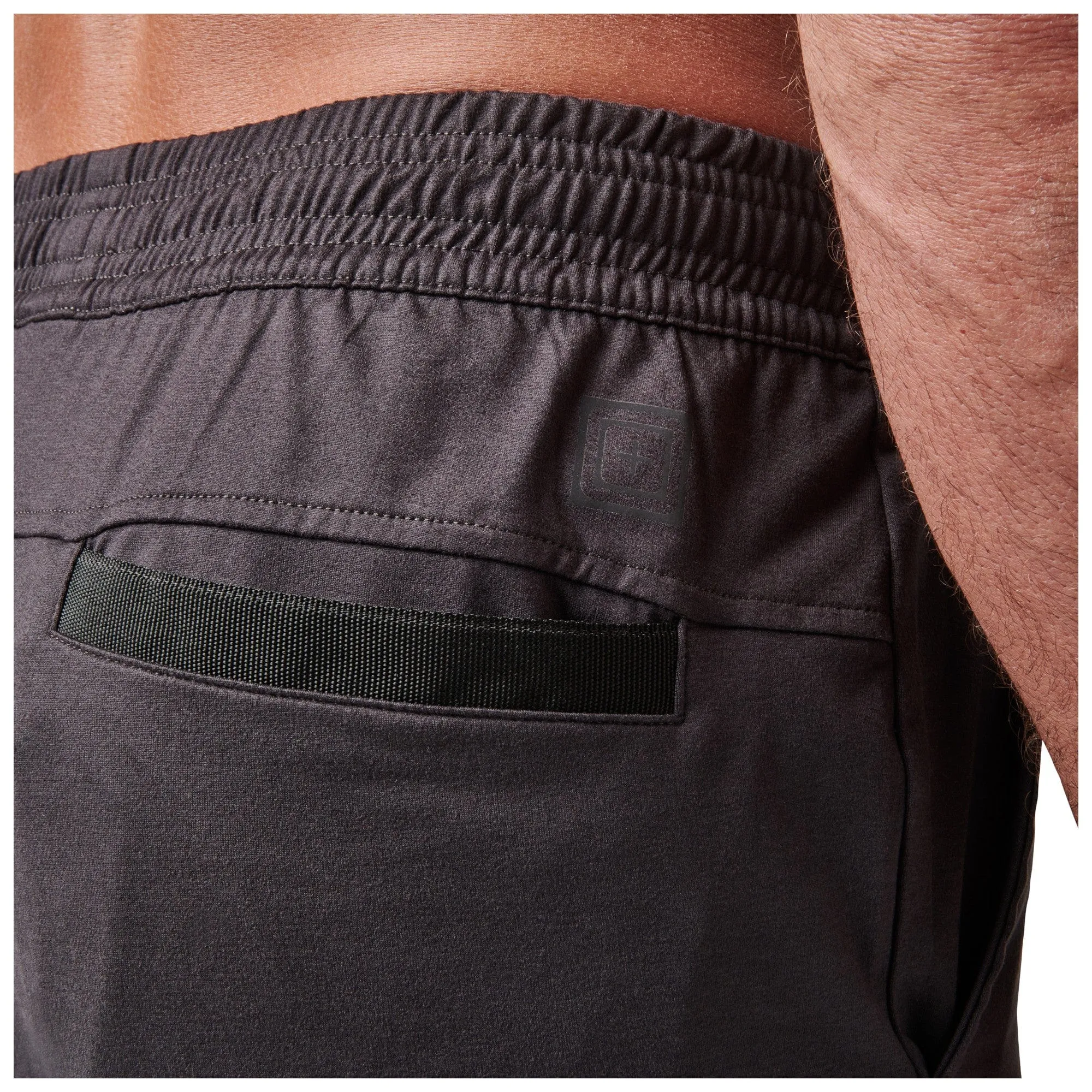 PT-R FORGED KNIT SHORT
