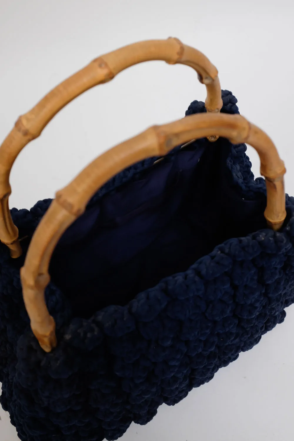 QUILTED KNIT BAMBOO HANDLE VINTAGE BAG