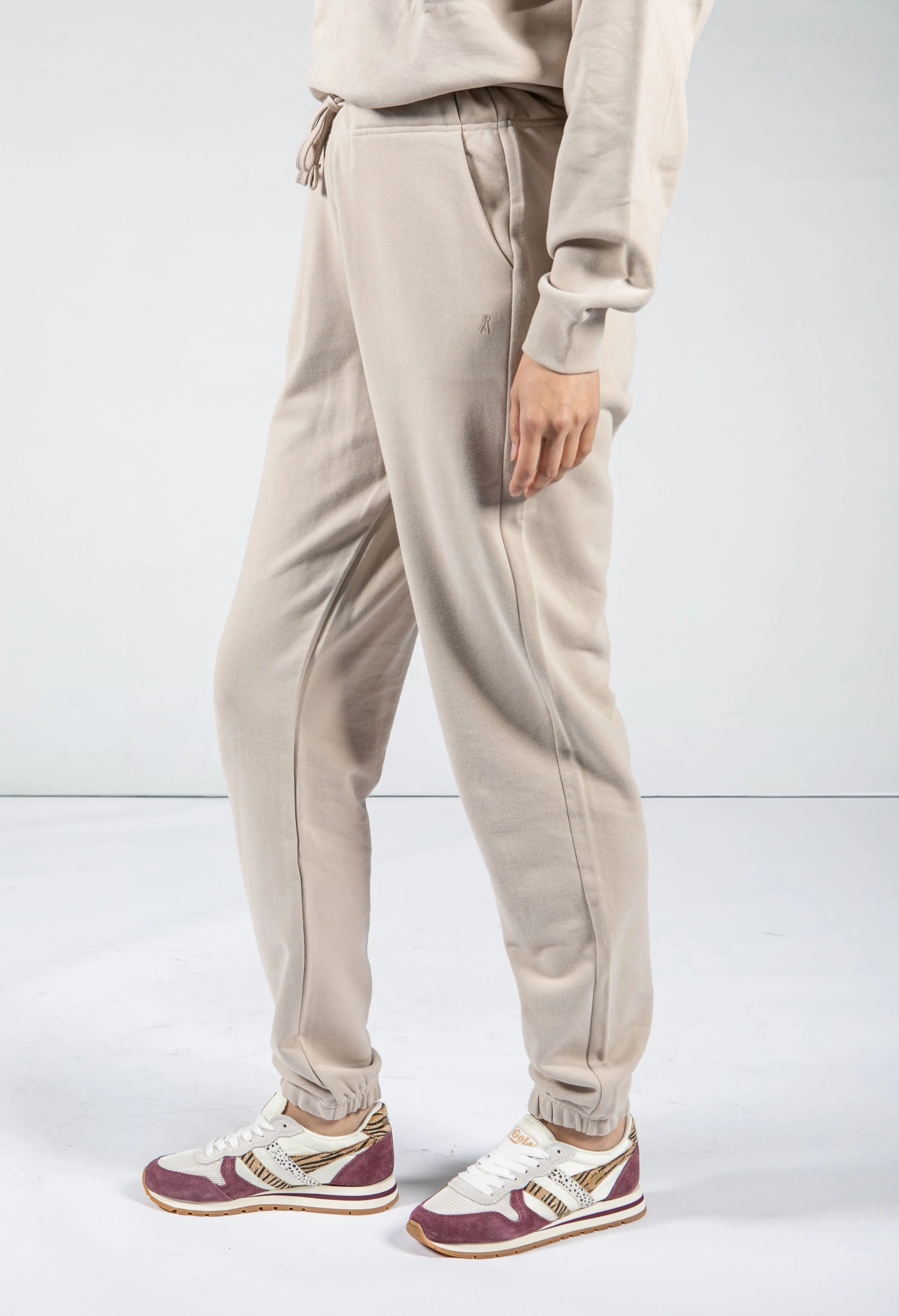 SWEAT PANTS IN LIGHT DESERT