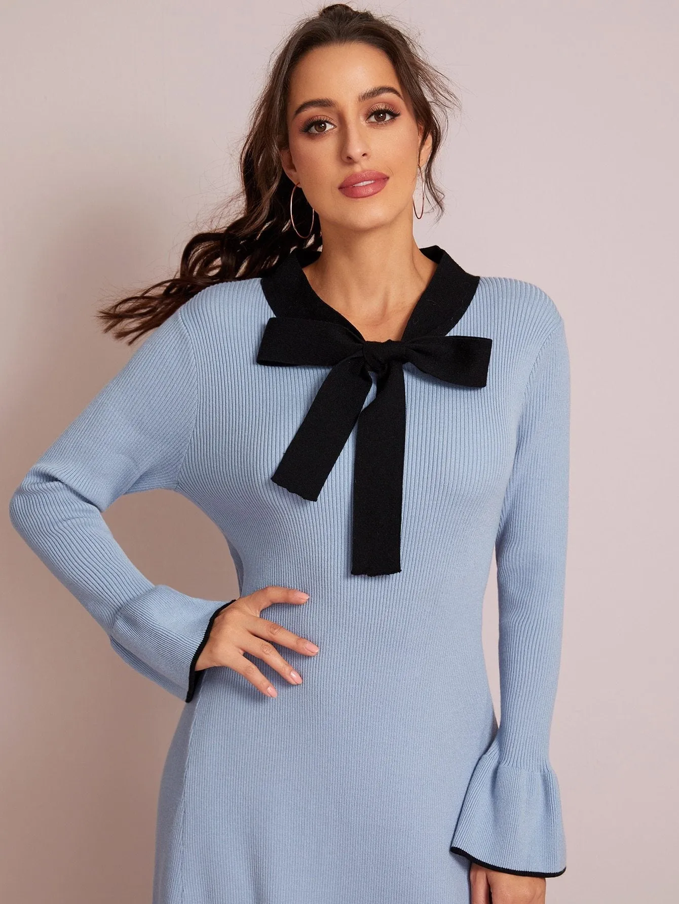 Tie Neck Contrast Binding Flounce Sleeve Jumper Dress