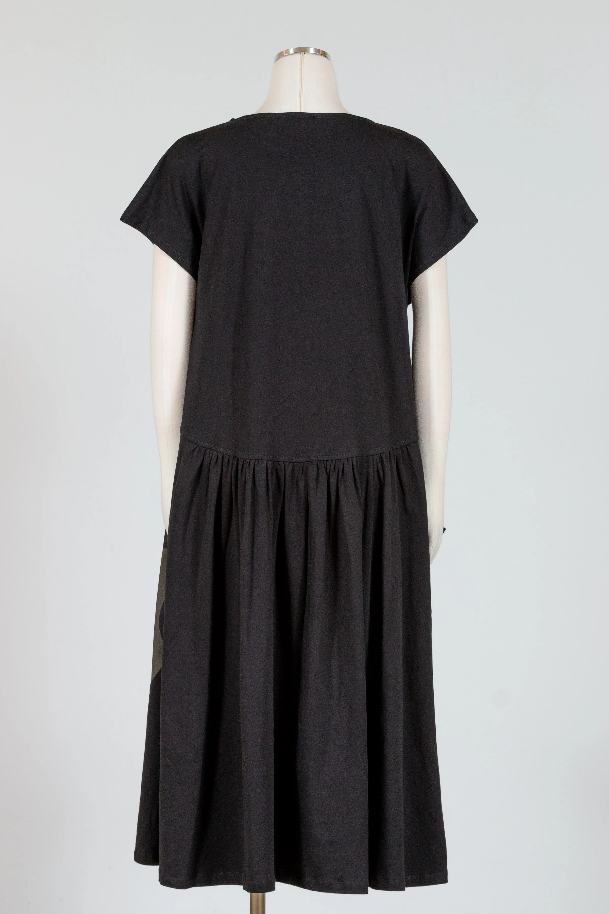 Urban Melody Midi Dress