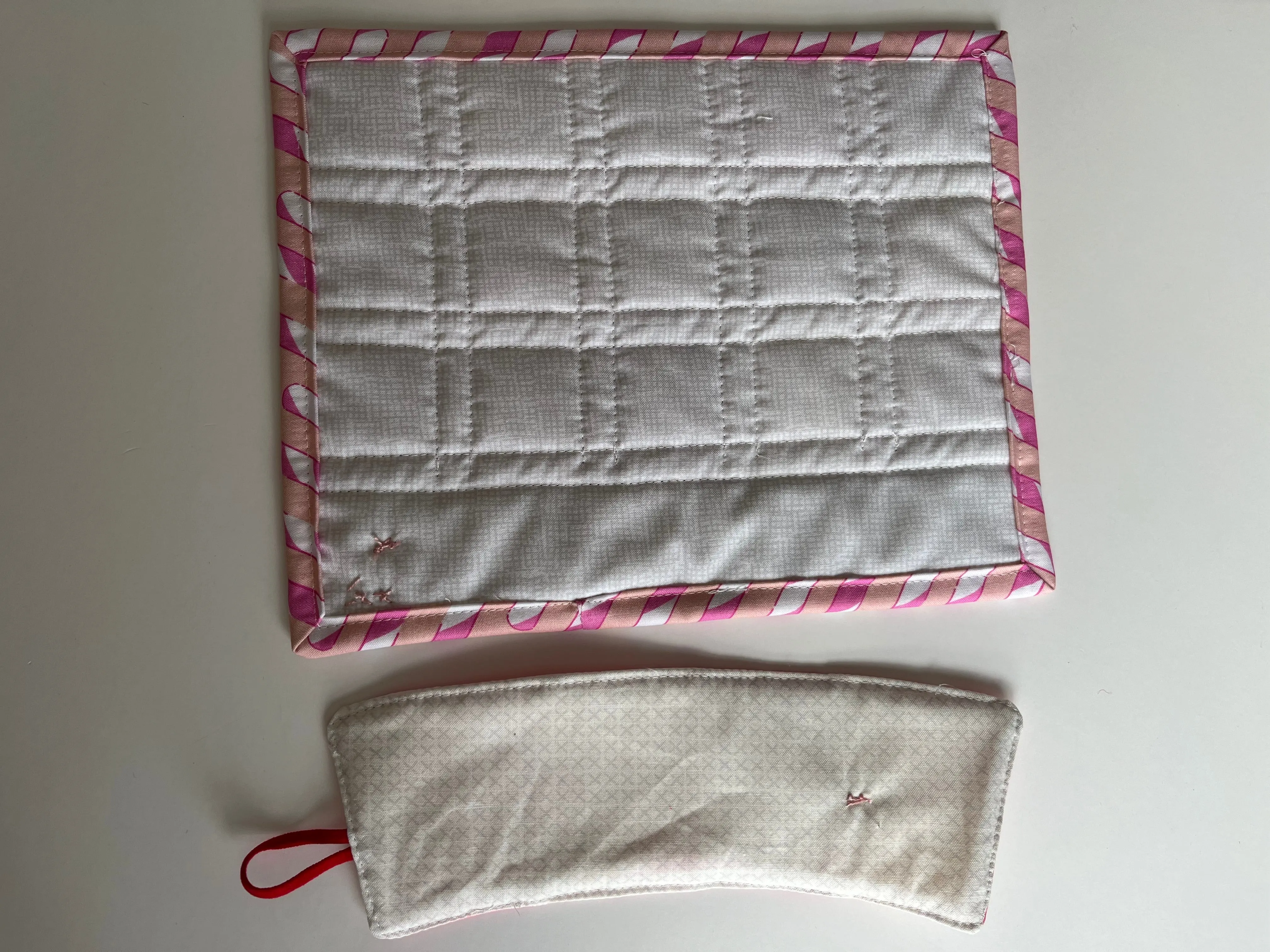 Valentine’s Day Coffee or Tea Gift Set, Snack Mat and Hot Drink Sleeve